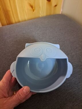 Silicone Owl Bowl - Light Blue